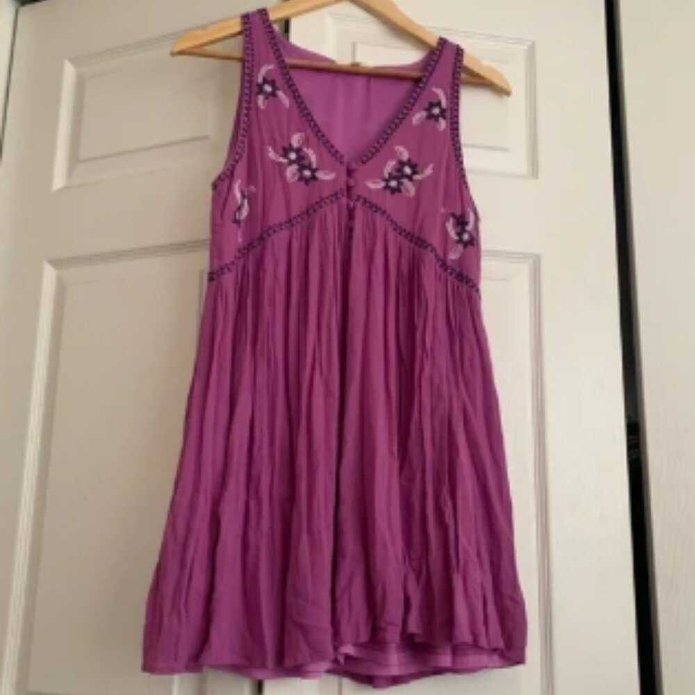 Entro boho embroidered lilac mini dress